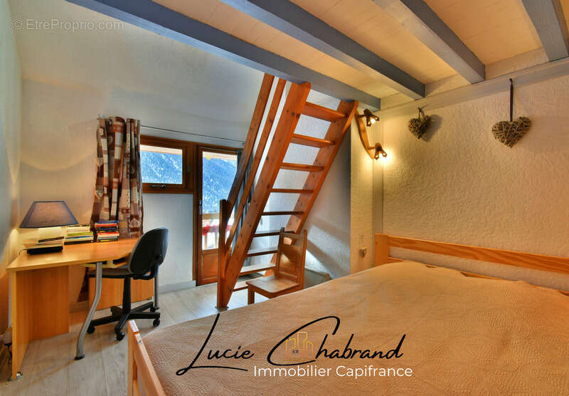 Appartement à CEILLAC