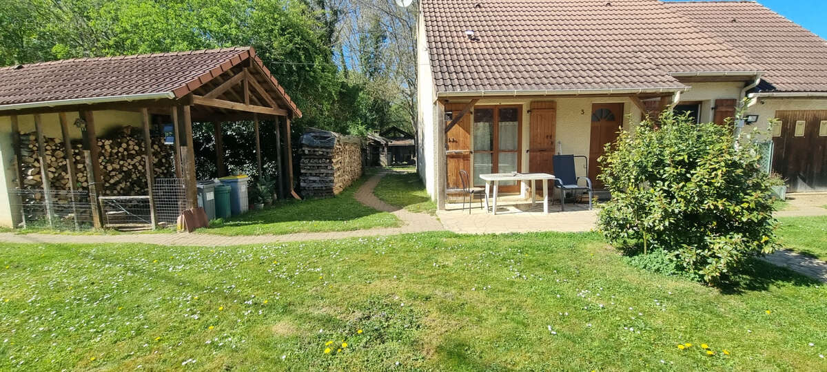 Maison à MICHERY