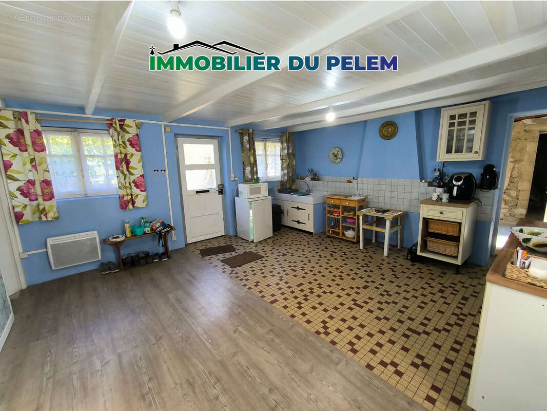 Maison à CALLAC