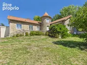 Maison à SAINT-BARTHELEMY-DE-BUSSIERE