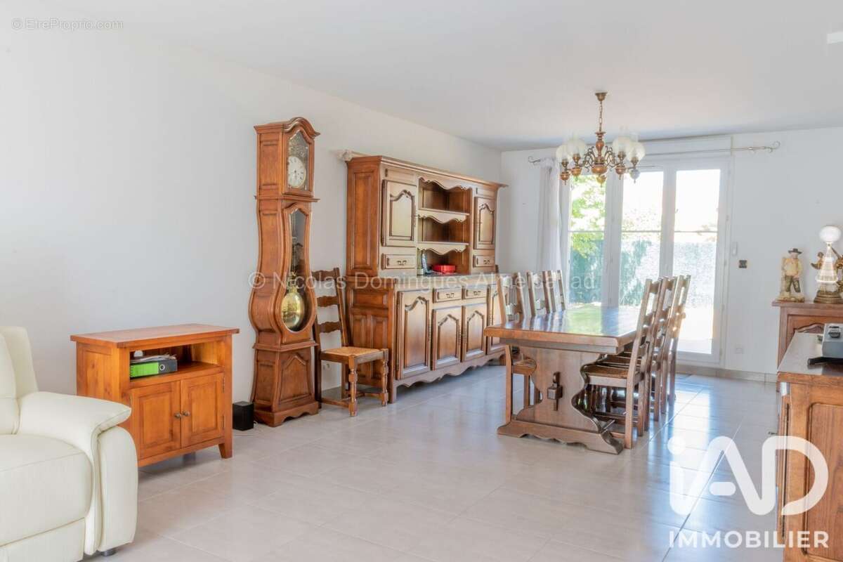Photo 3 - Maison à VIGNEUX-SUR-SEINE