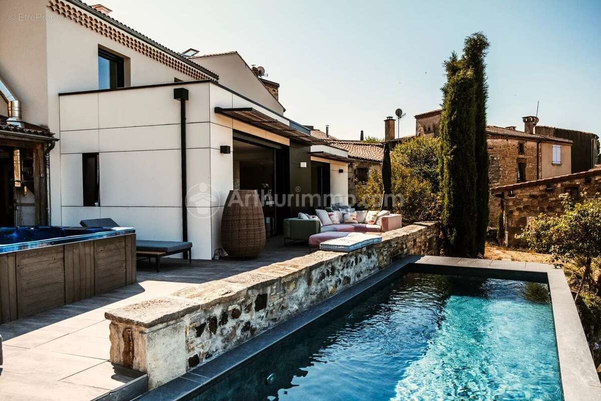 Vente Maison (63270) 718 000ï¿œ - photo 2