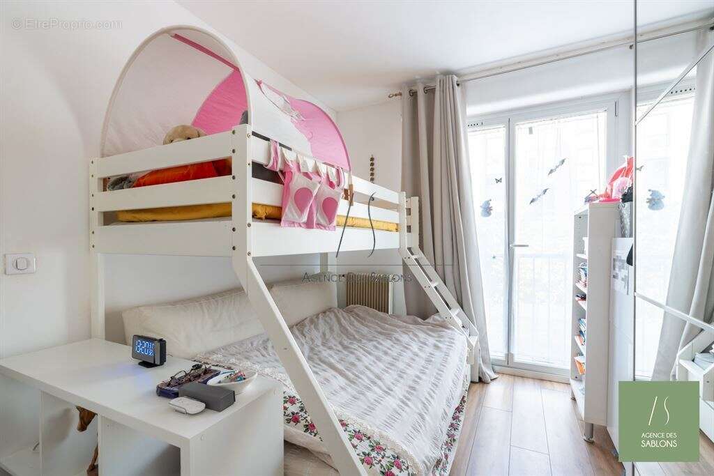 Appartement 89 m² à Chatou  - photo 12