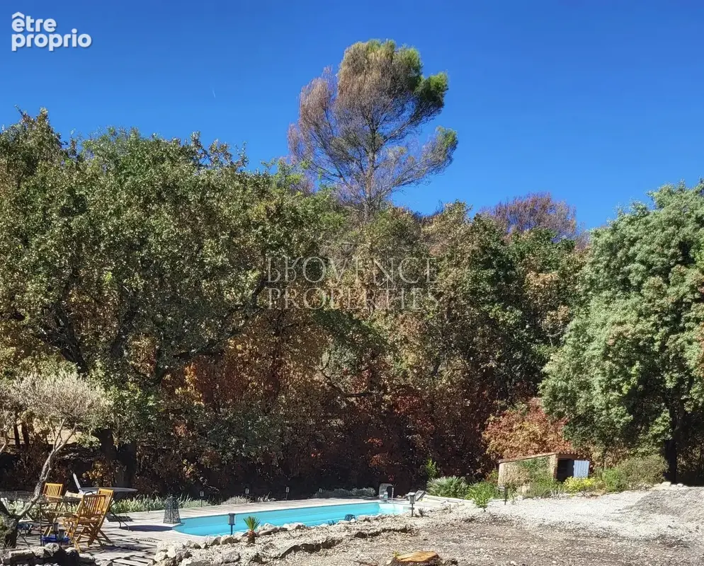 Terrain à bâtir avec piscine et dépendances – cotignac (provence verte) - photo 3