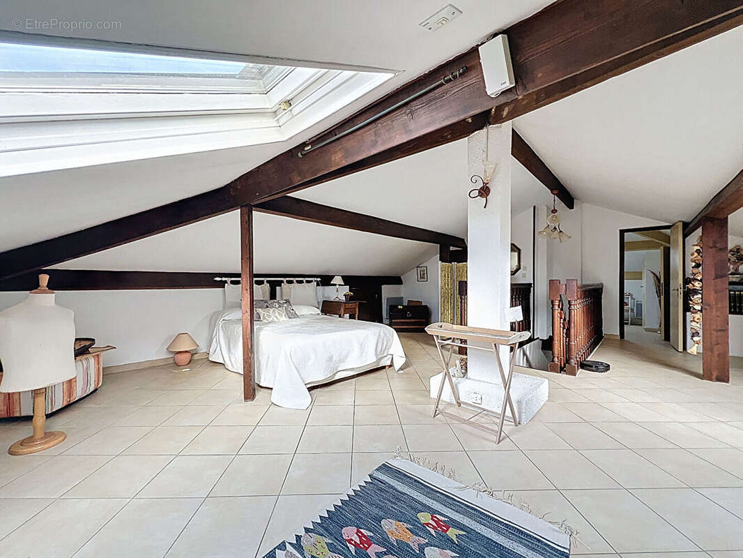 Maison à ESCALQUENS