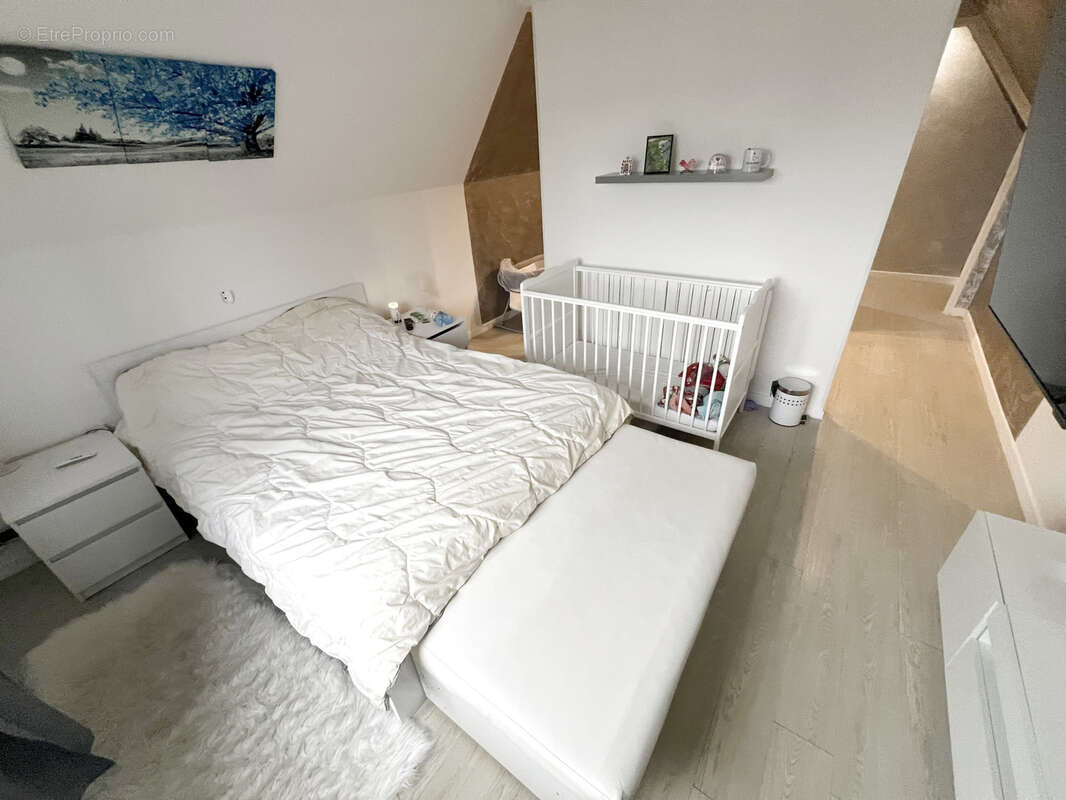 Maison à ROSIERES-AUX-SALINES