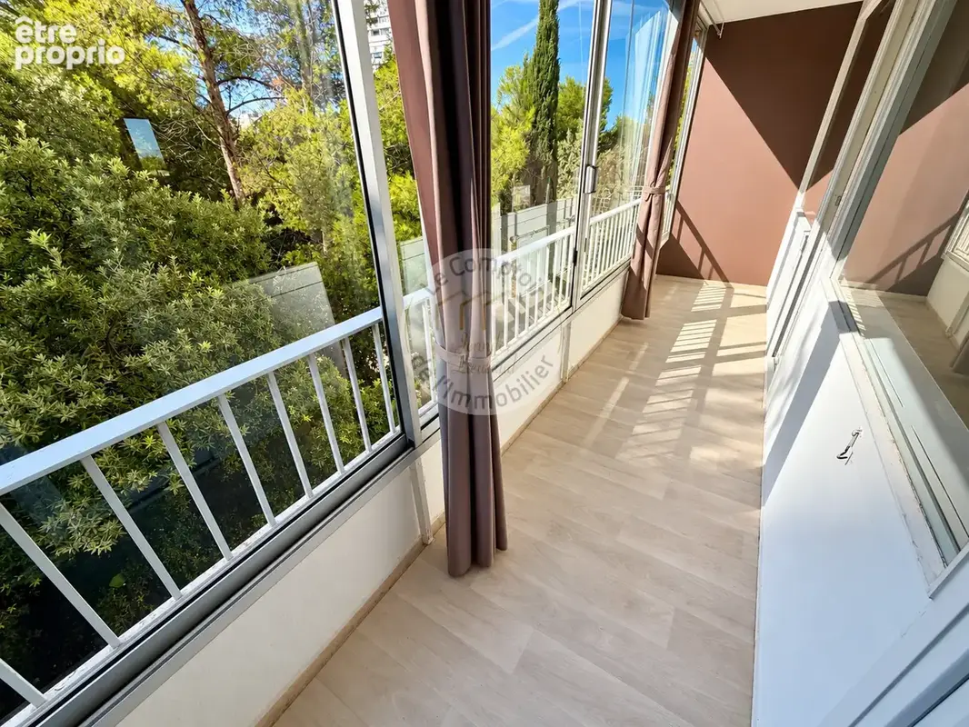 Rouviere: type 3 moderne avec vue sur parc - photo 3