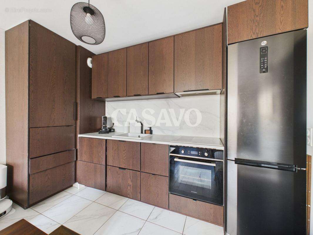 Appartement à COURBEVOIE