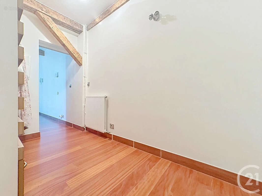 Maison à PARIS-12E