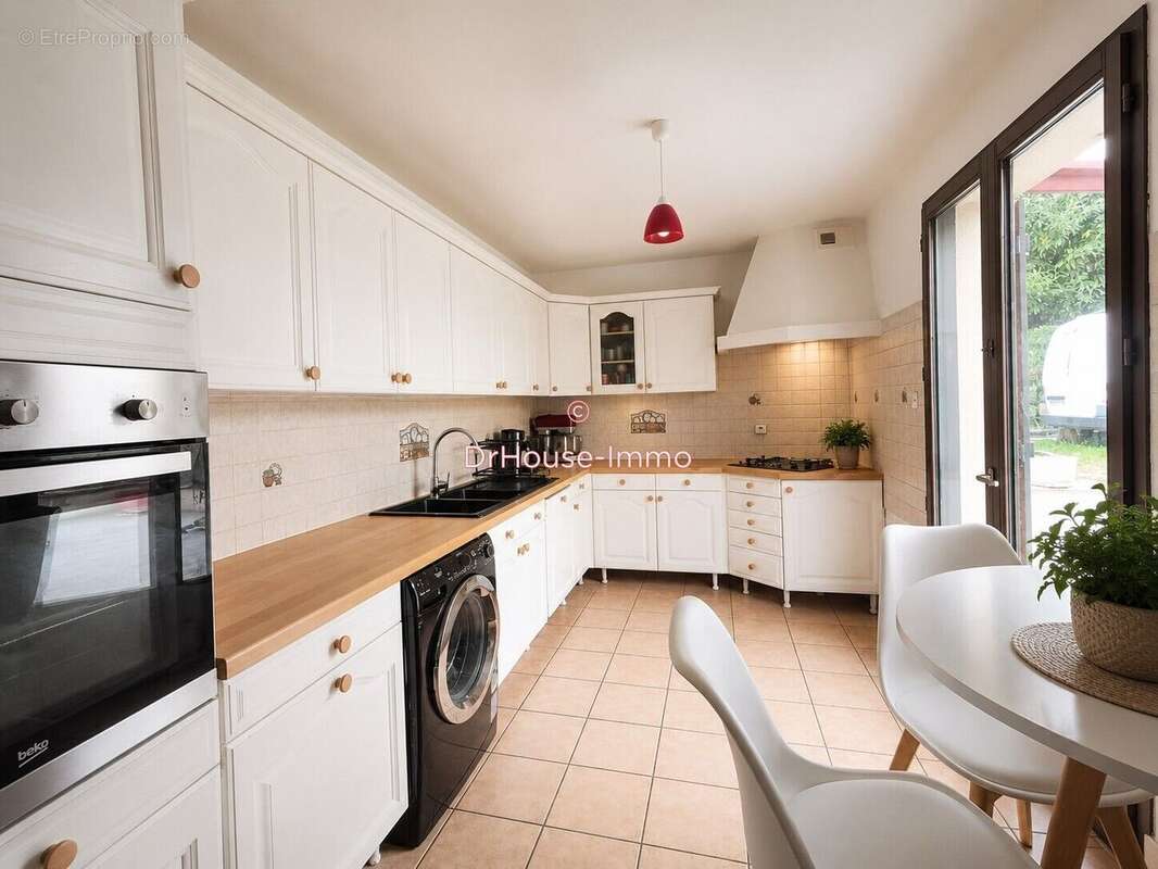 Maison 109 m² à Jouy-Sur-Morin  - photo 9