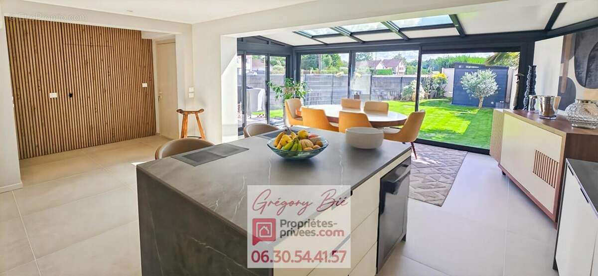 Maison à COULOMMIERS