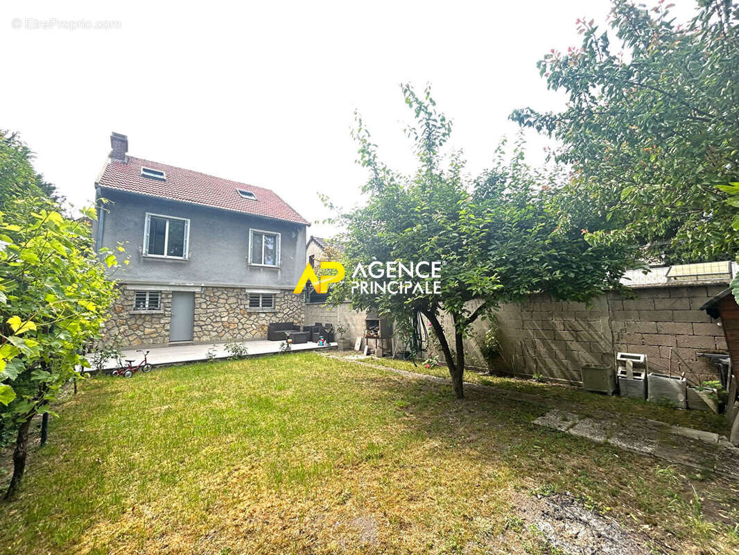 Maison à BEZONS