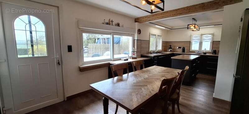 HOMBLIERES (02720) Maison à vendre de 150m2 habitables, Jardin , Garage Double - photo 4