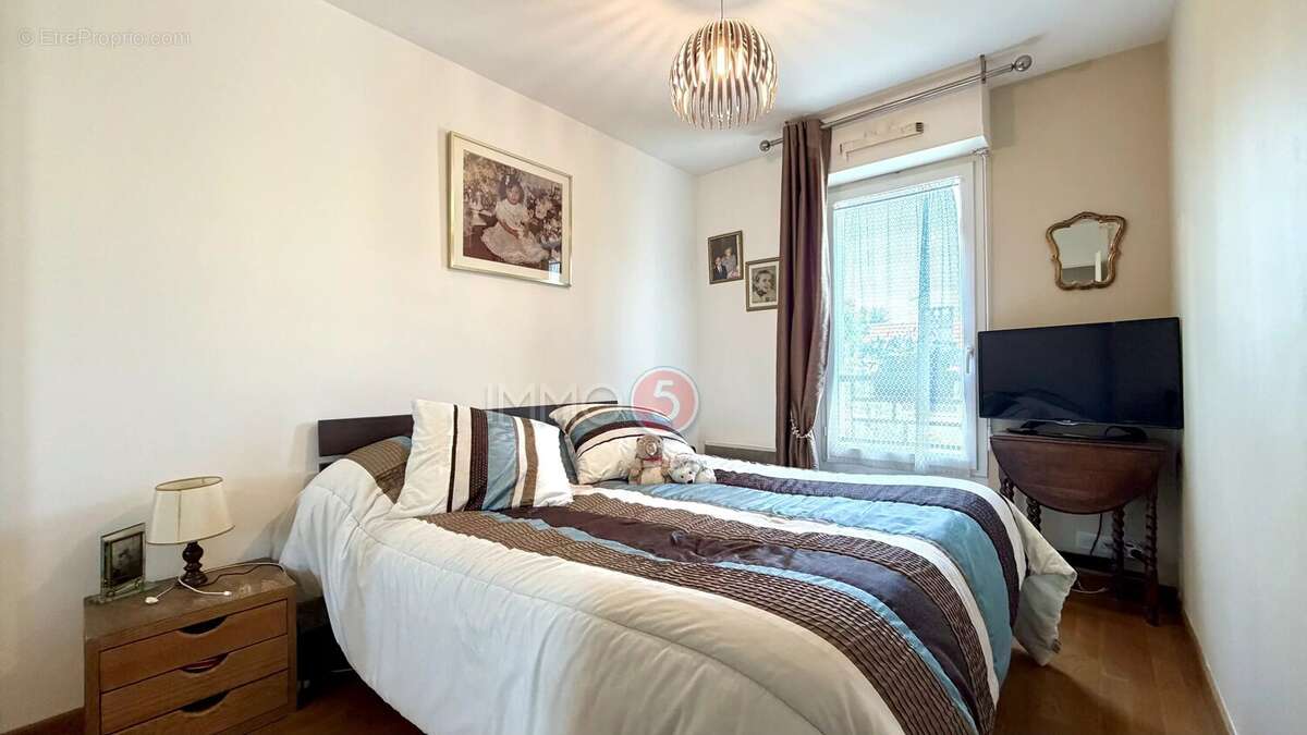 Appartement à LE RAINCY