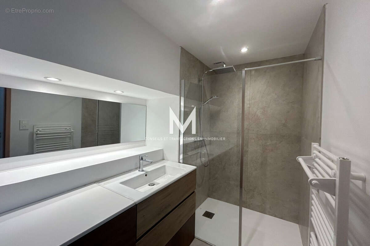 Appartement 83 m² à Sainte-Maxime  - photo 8