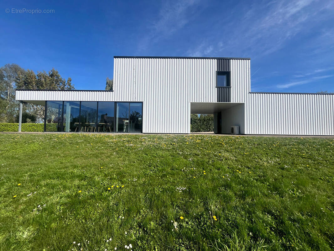 Maison à PLOUGONVEN