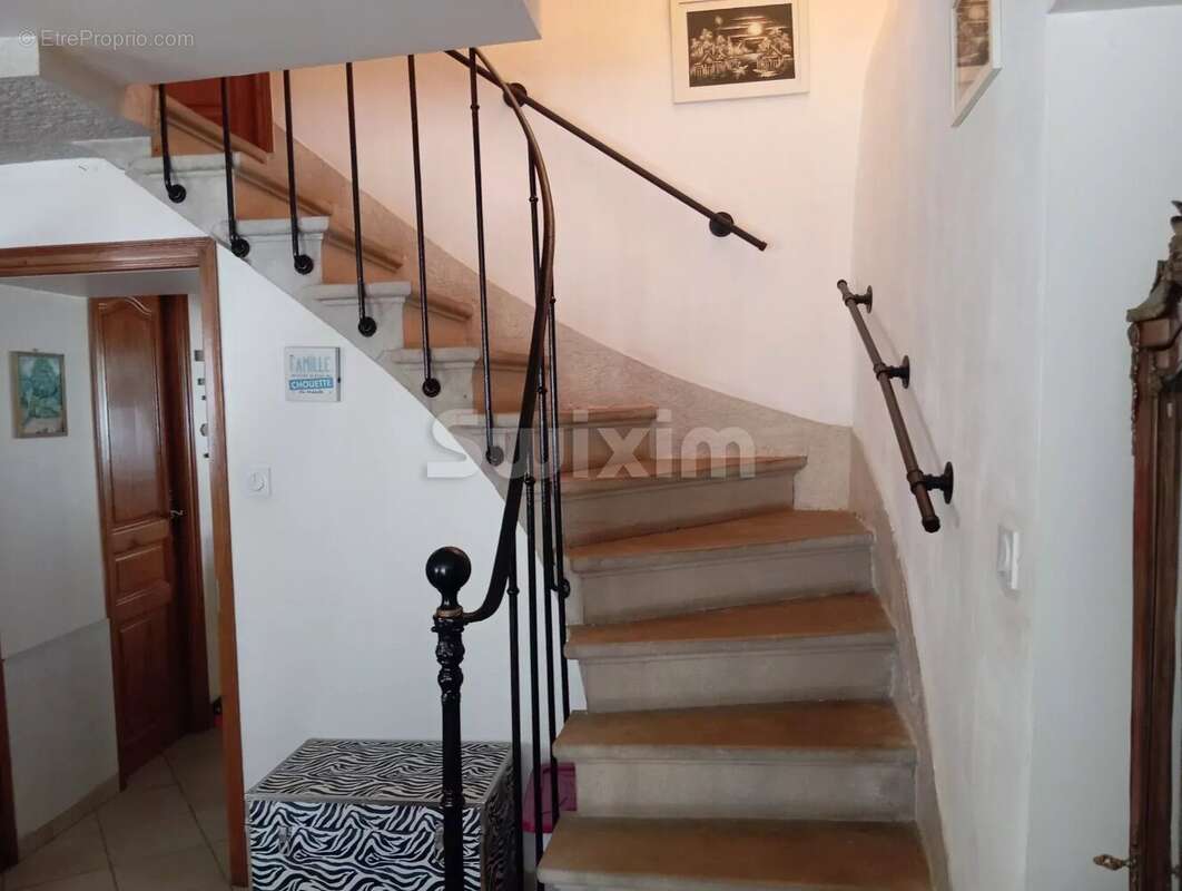 Appartement à L&#039;ISLE-SUR-SEREIN