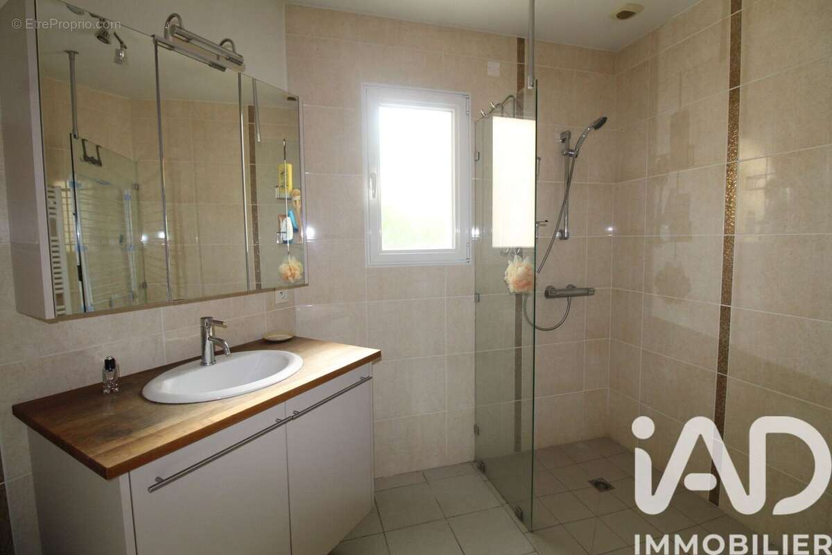 Maison 152 m² à Pruille-Le-Chetif  - photo 8