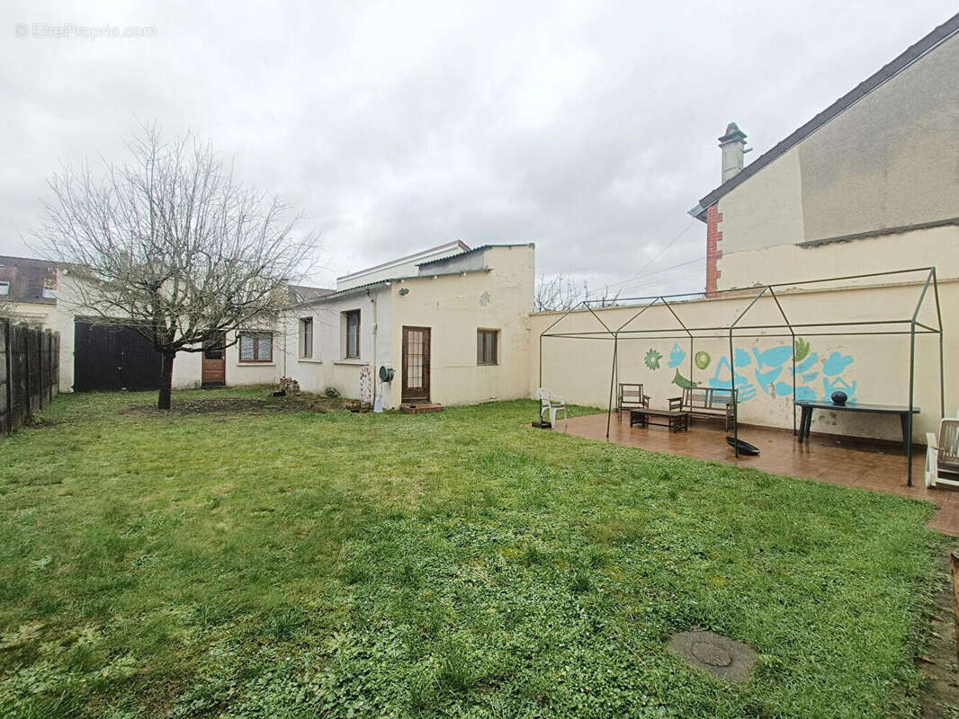 Maison à VILLEMOMBLE