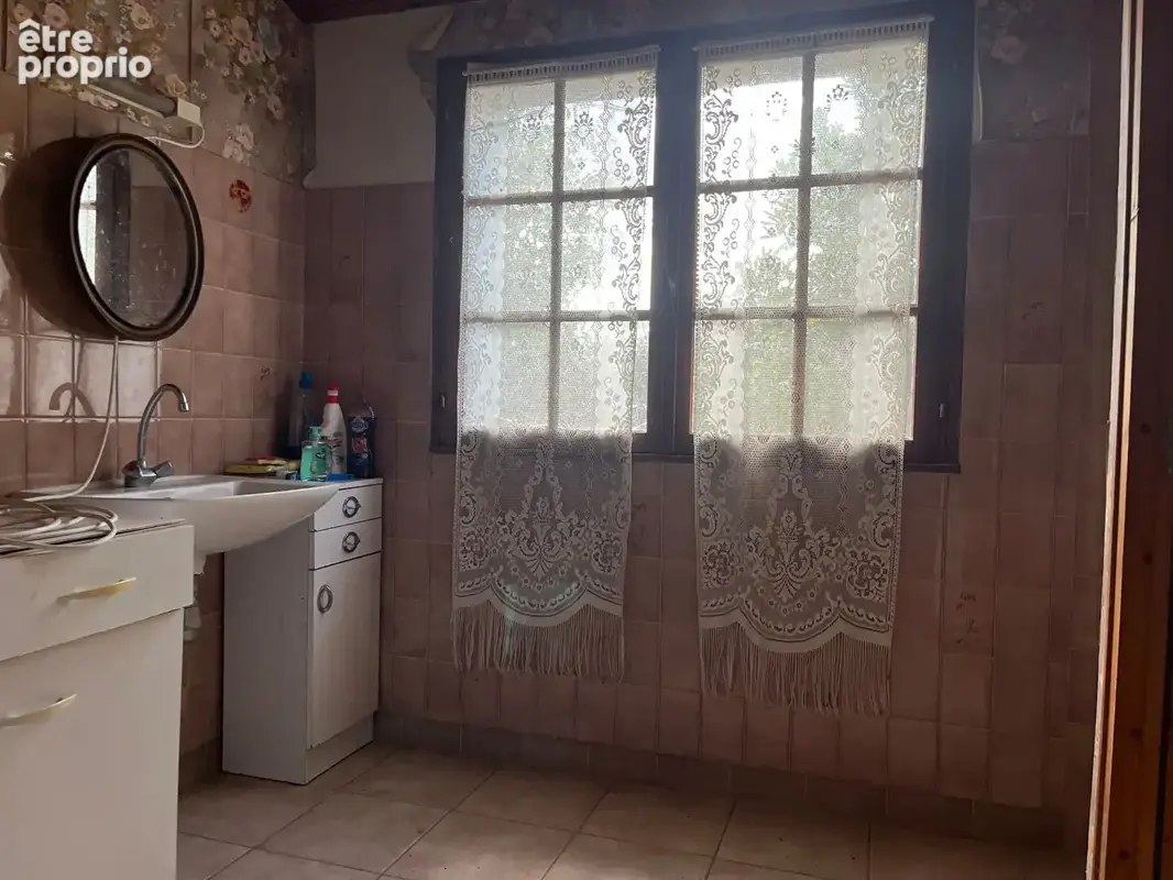 Saint christophe du ligneron - maison a renover 42m² - terrain  1122m² - photo 5