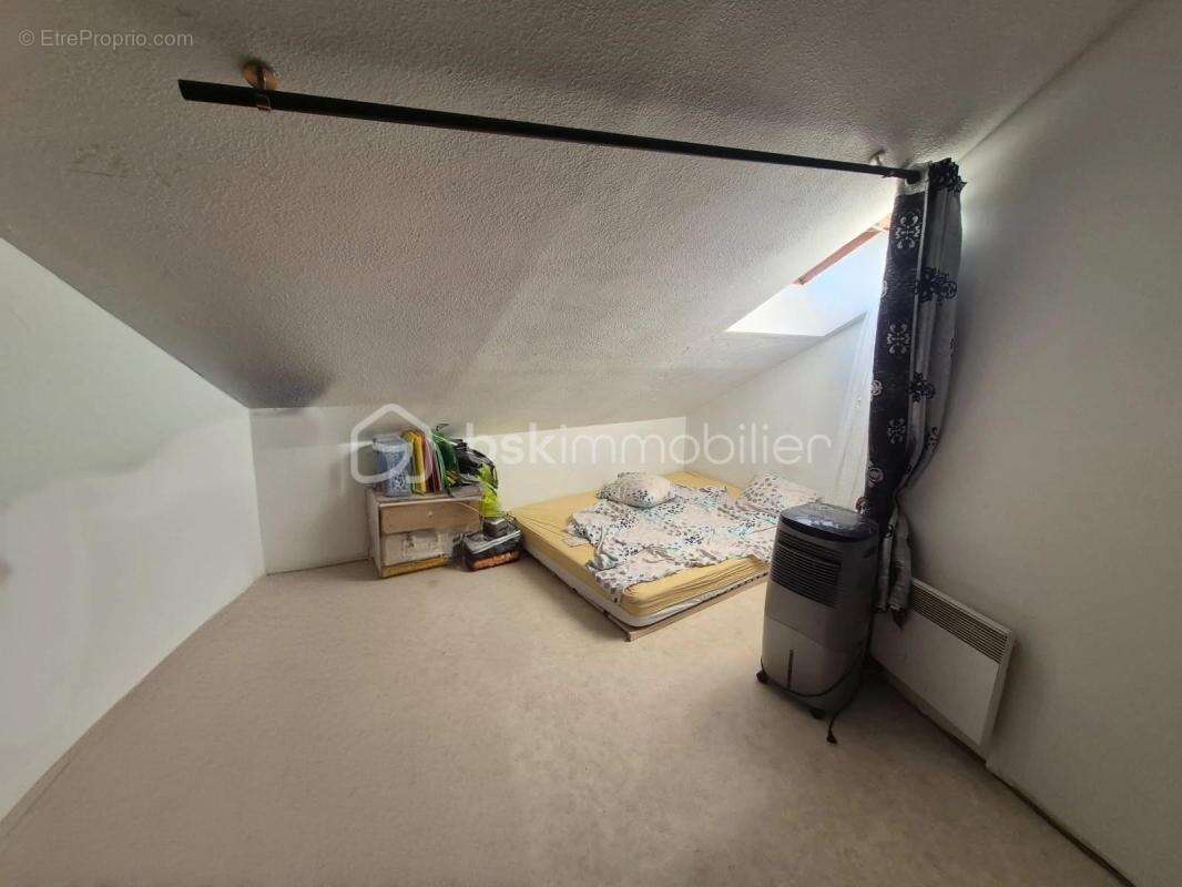 Appartement à SAINT-GENIS-LAVAL