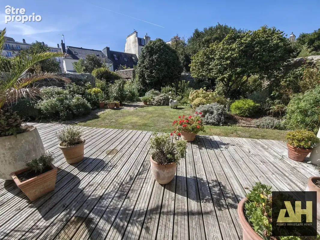 Éxclusivité - brest - st michel - exceptionnelle maison de ville - jardin clos et arboré - rare - photo 6