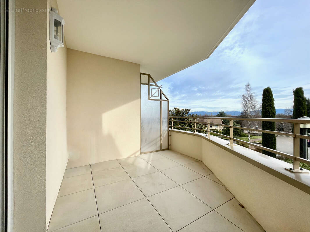 Appartement à DIVONNE-LES-BAINS