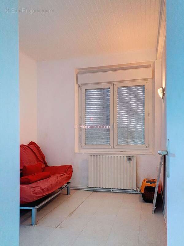 Maison 211 m² à Puybrun  - photo 6