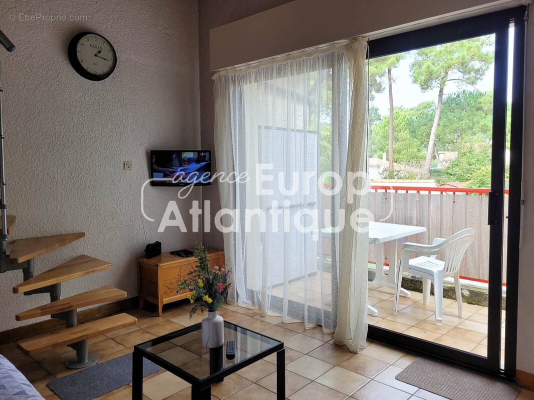 Appartement à LES MATHES