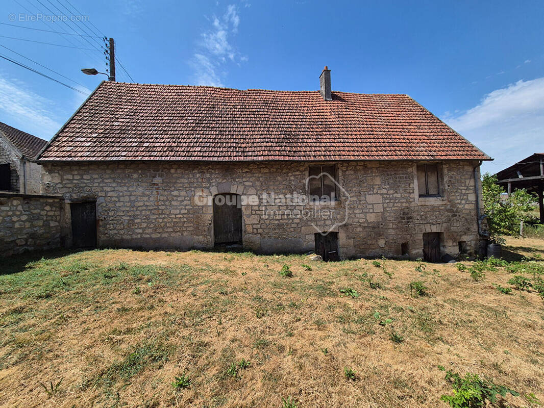 Maison à HENONVILLE