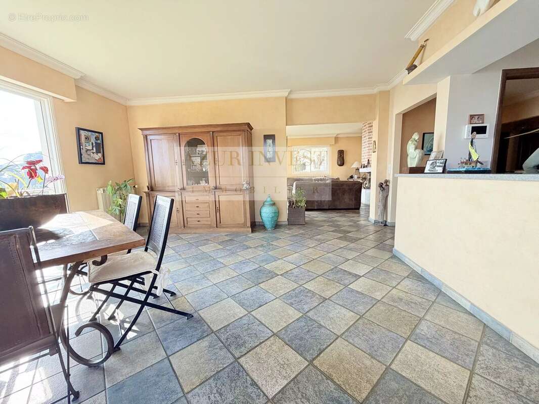 Maison à ROQUEBRUNE-CAP-MARTIN