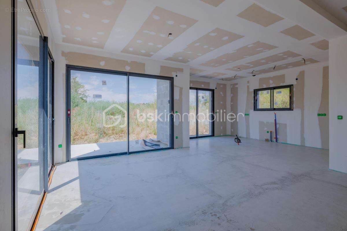 Maison contemporaine neuve de 135 m² - photo 5