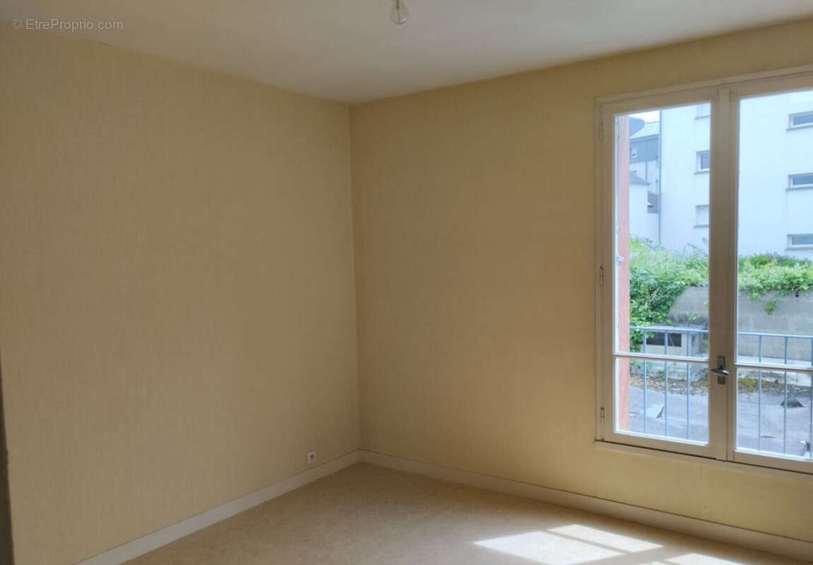 Appartement 59 m² à Brest  - photo 2