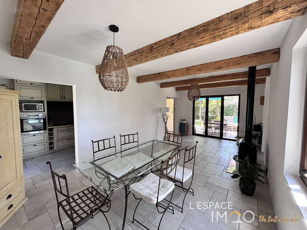 Exclusivité - Coeur du village Les Taillades - photo 6