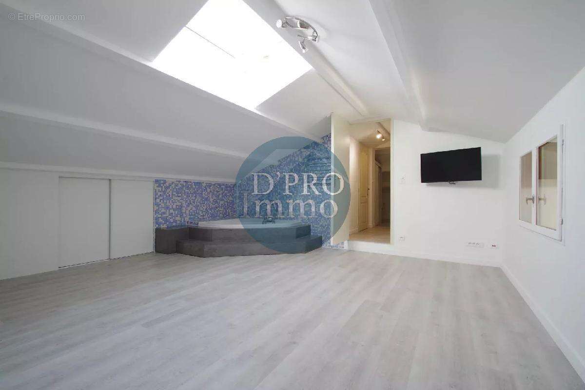 Maison à LA HAIE-FOUASSIERE