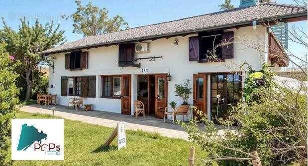 Photo-2025/051502-1-1 - Maison à VILLENEUVE-DE-MARSAN