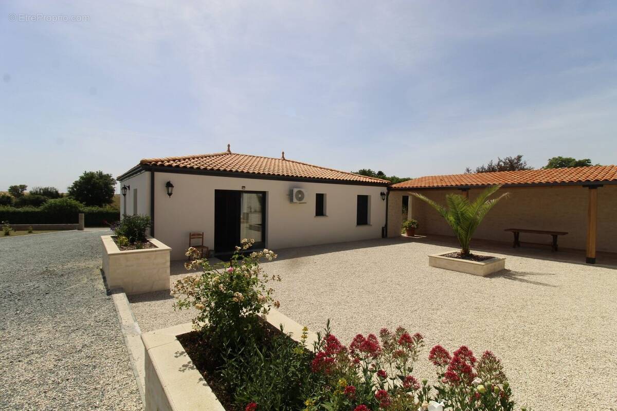Maison à MIGRE