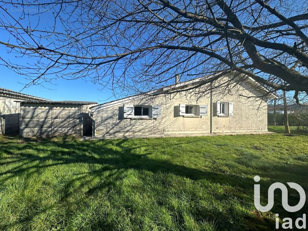 Photo 3 - Maison à ALLEZ-ET-CAZENEUVE