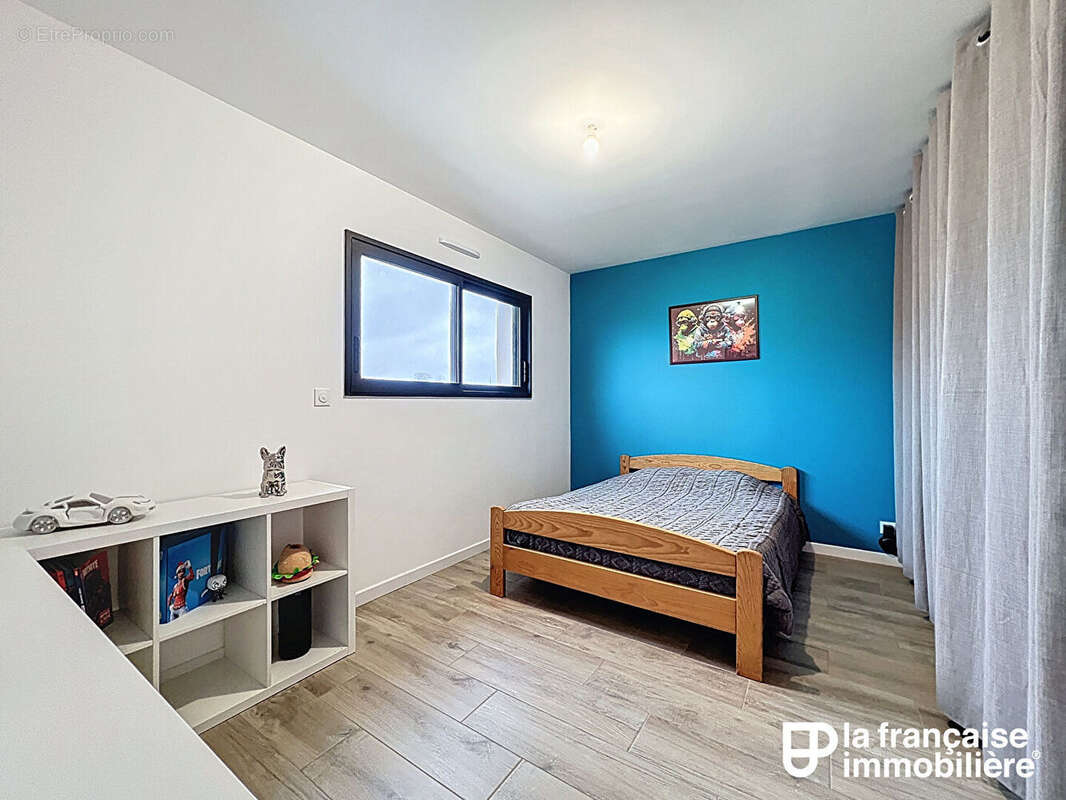 Maison à PARTHENAY-DE-BRETAGNE