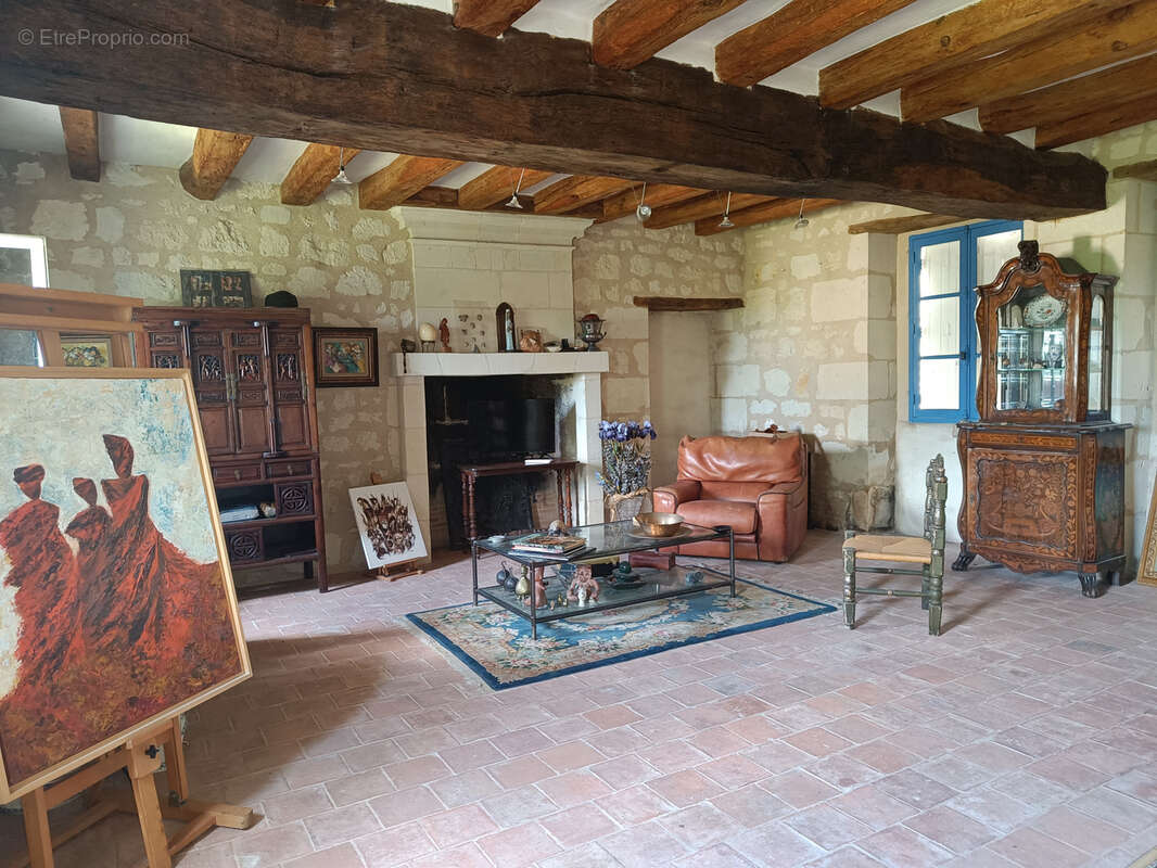 Maison à BENAIS