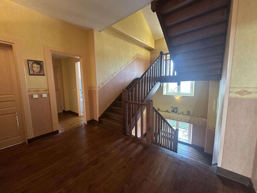 Maison à SAINT-SEVER-CALVADOS