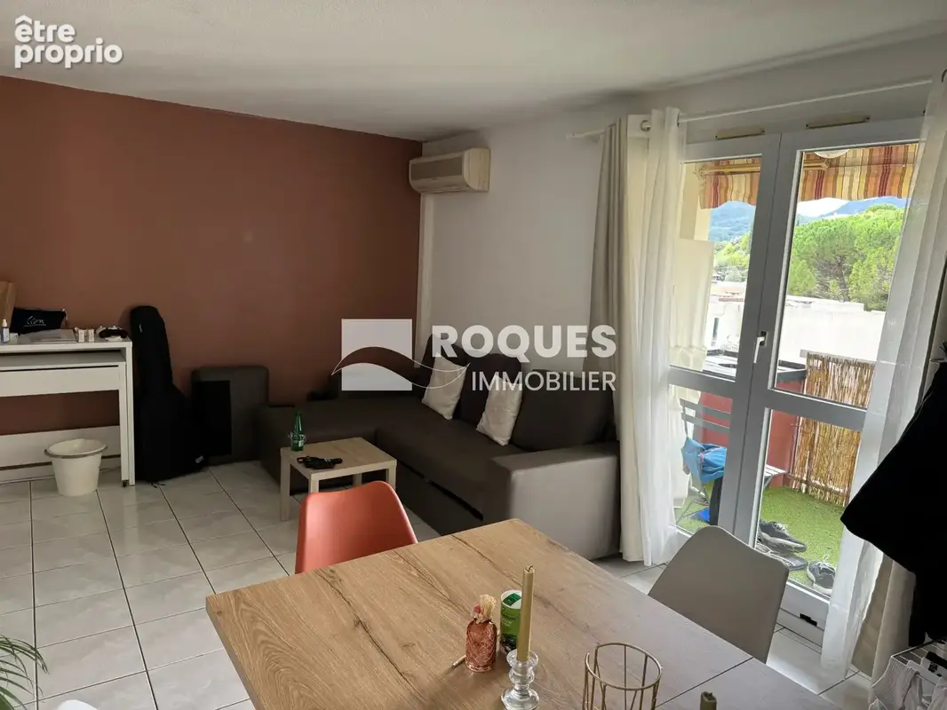 Lodève, Appartement T4 80 m2 habitables avec terrasse et garage, dans résidence de standing - photo 4
