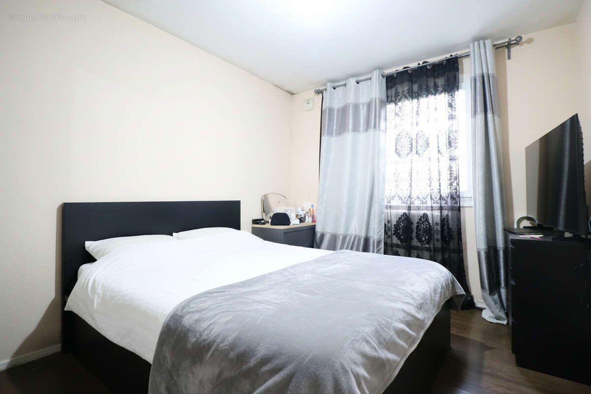 Maison à SAINT-DENIS