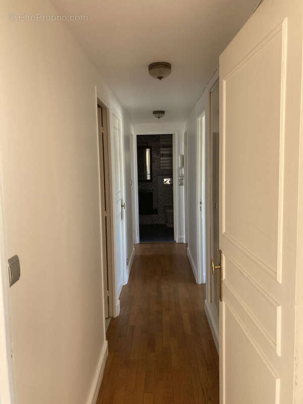 Photo 9 - Appartement à SARCELLES