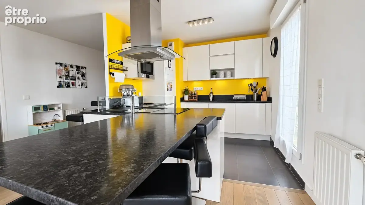Appartement 4 pièces 81 m² à vendre à Maisons-Alfort (94700) - photo 3