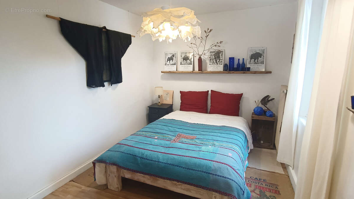 Maison à BAS-EN-BASSET