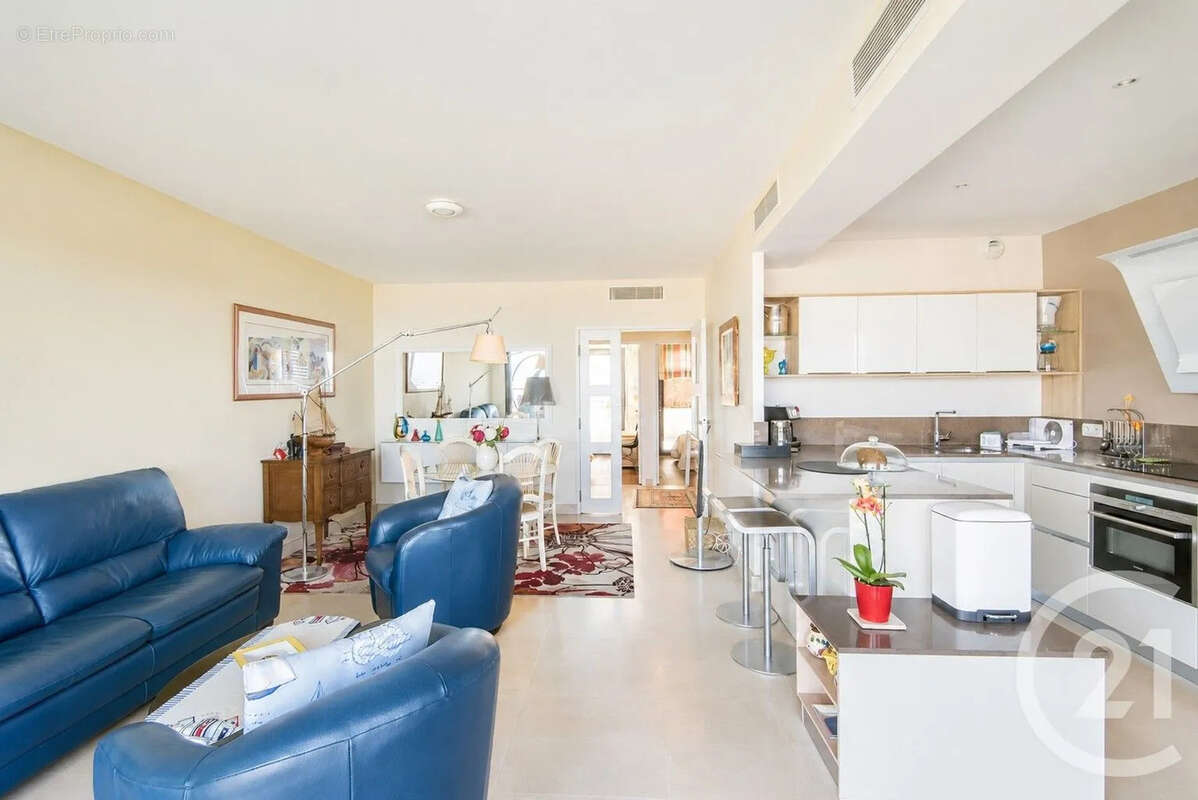 Appartement à VILLEFRANCHE-SUR-MER