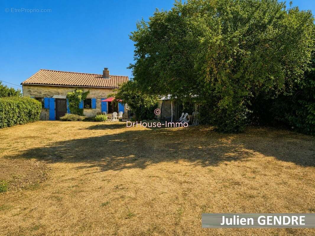 Maison 110 m² à Ensigne  - photo 17