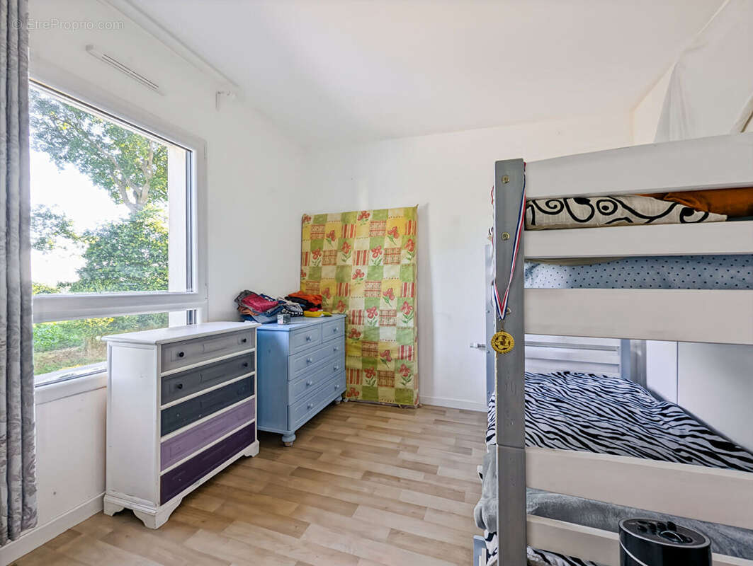A vendre  SAINT AUBIN D AUBIGNE  maison familiale 4 chambres - photo 11