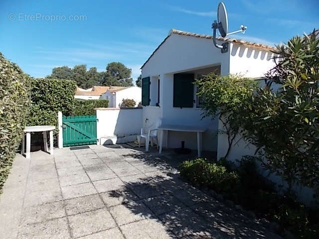 Studio à 250 m de la plage avec terrasse et parking - photo 7